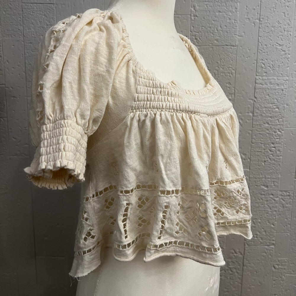 *Sold* Urban Outfitters crop top